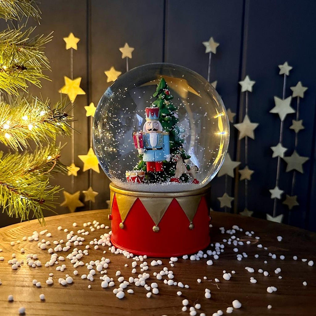 Christmas Tree & Nutcracker Soldier Snowglobe
