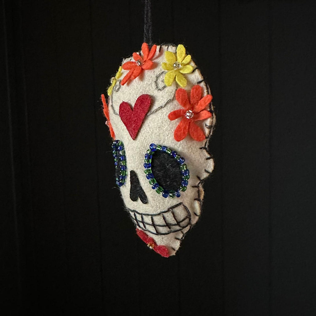 Felt Skull with Flowers Hanging Halloween Decoration