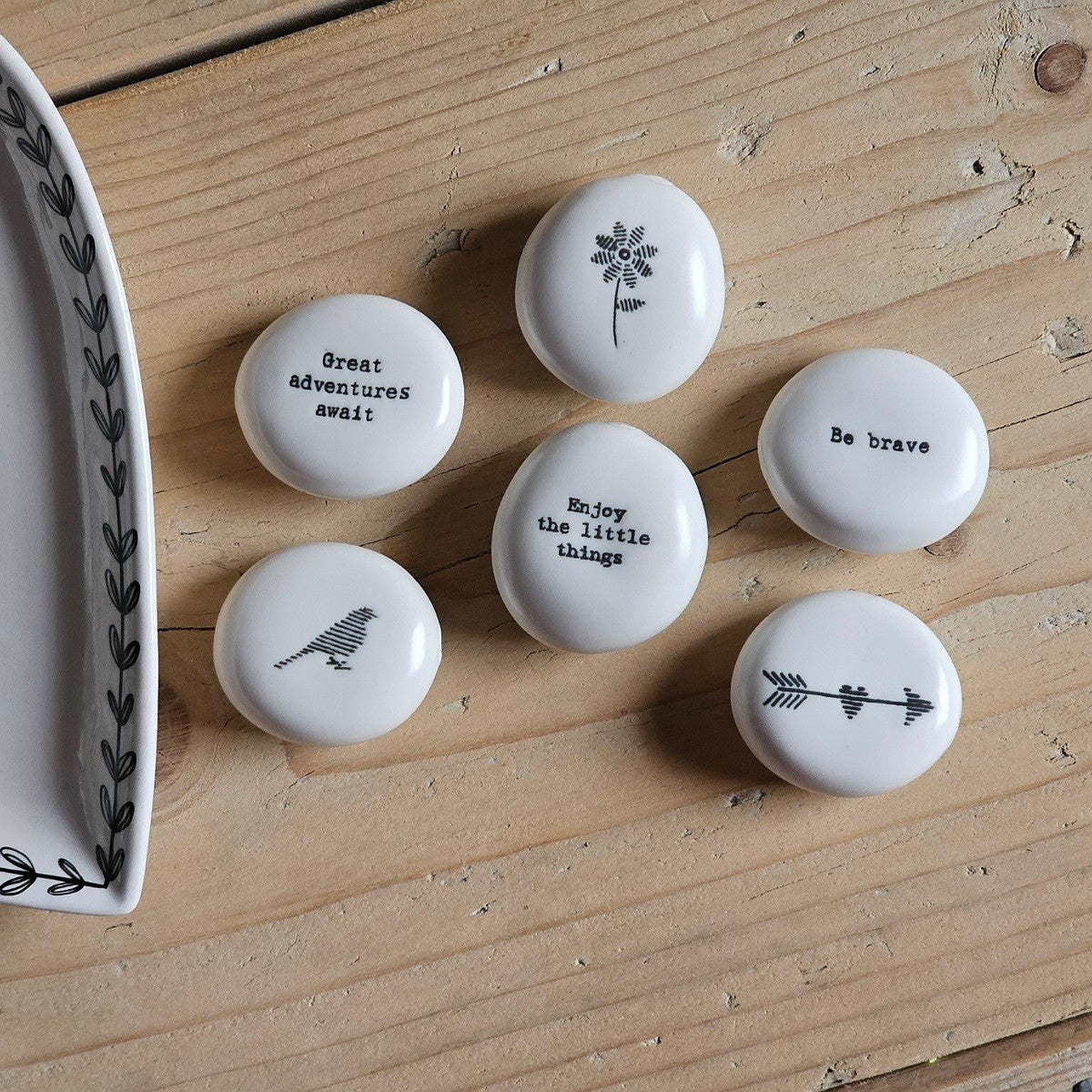 Porcelain Sentiment Pebble